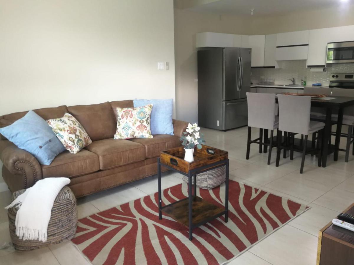 Appartamento Crieffe Views At The Lofts Kingston Esterno foto